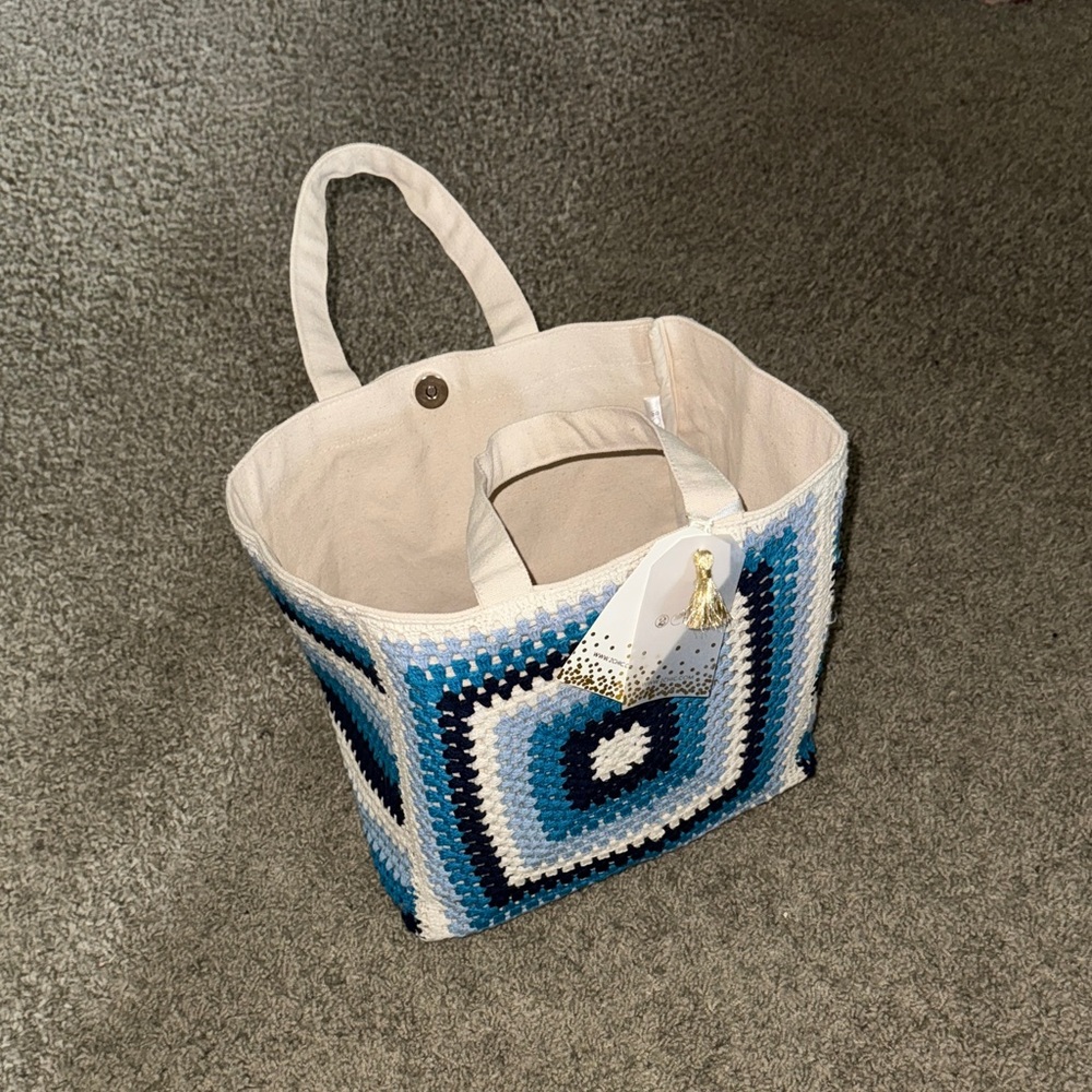 NWT Crochet tote bag